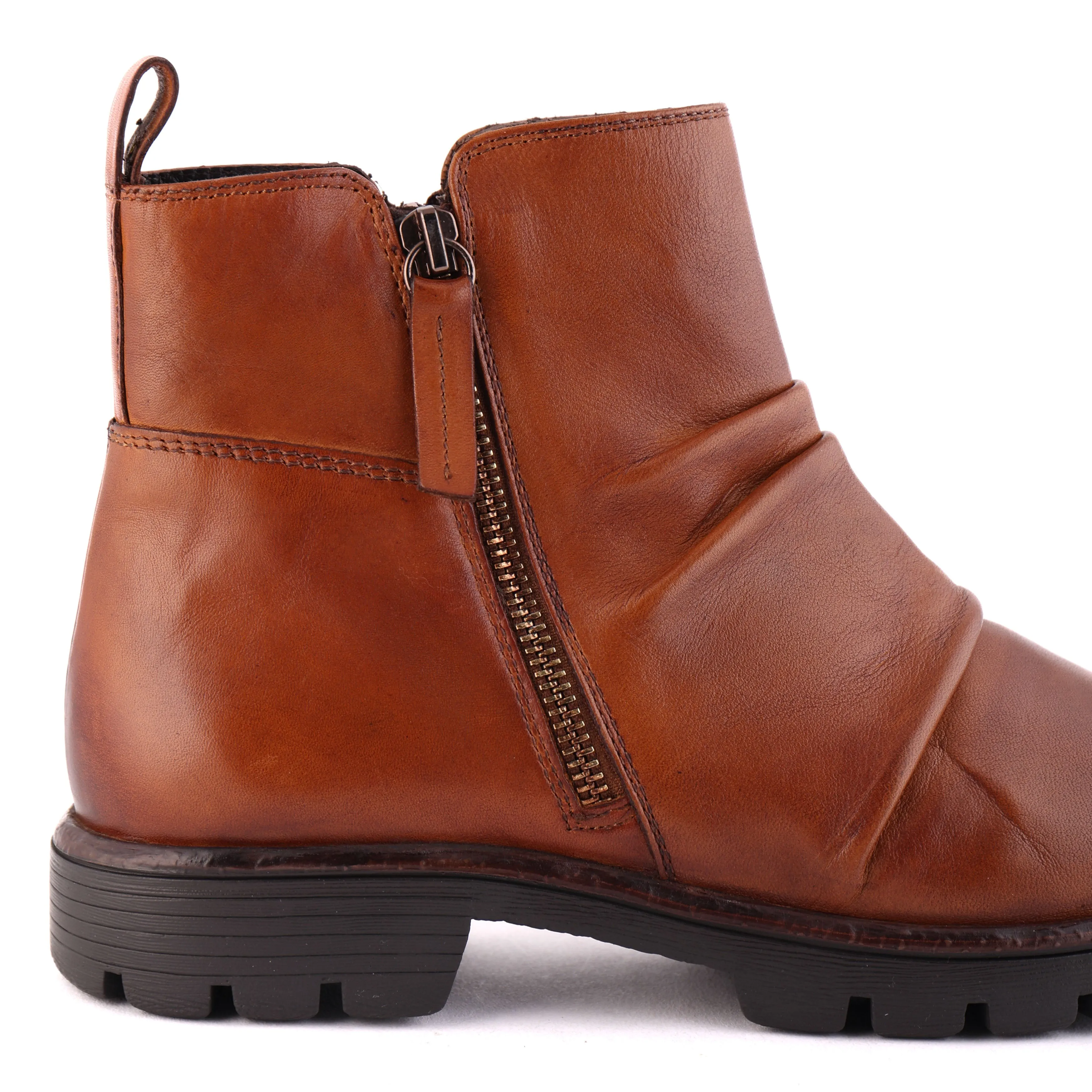 29601 Tan