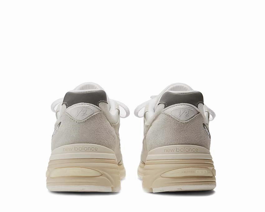 Front Flap New Balance 991v2 Made in UK "Frozen Dew"