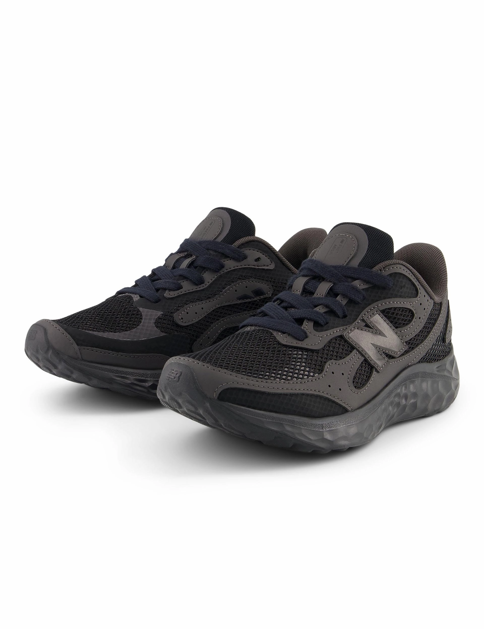 Vibrant Colors Fresh Foam Arishi v4 - Black Small But Mighty