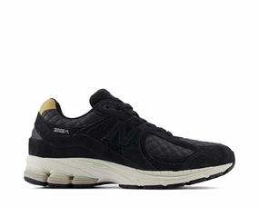 Ambition-fueling special New Balance 2002R "Quilted Black" Experience Improvement Adventure Awaits, Luxury Tote Bag With Gold Hardware, Pastel Pink Mini Handbag