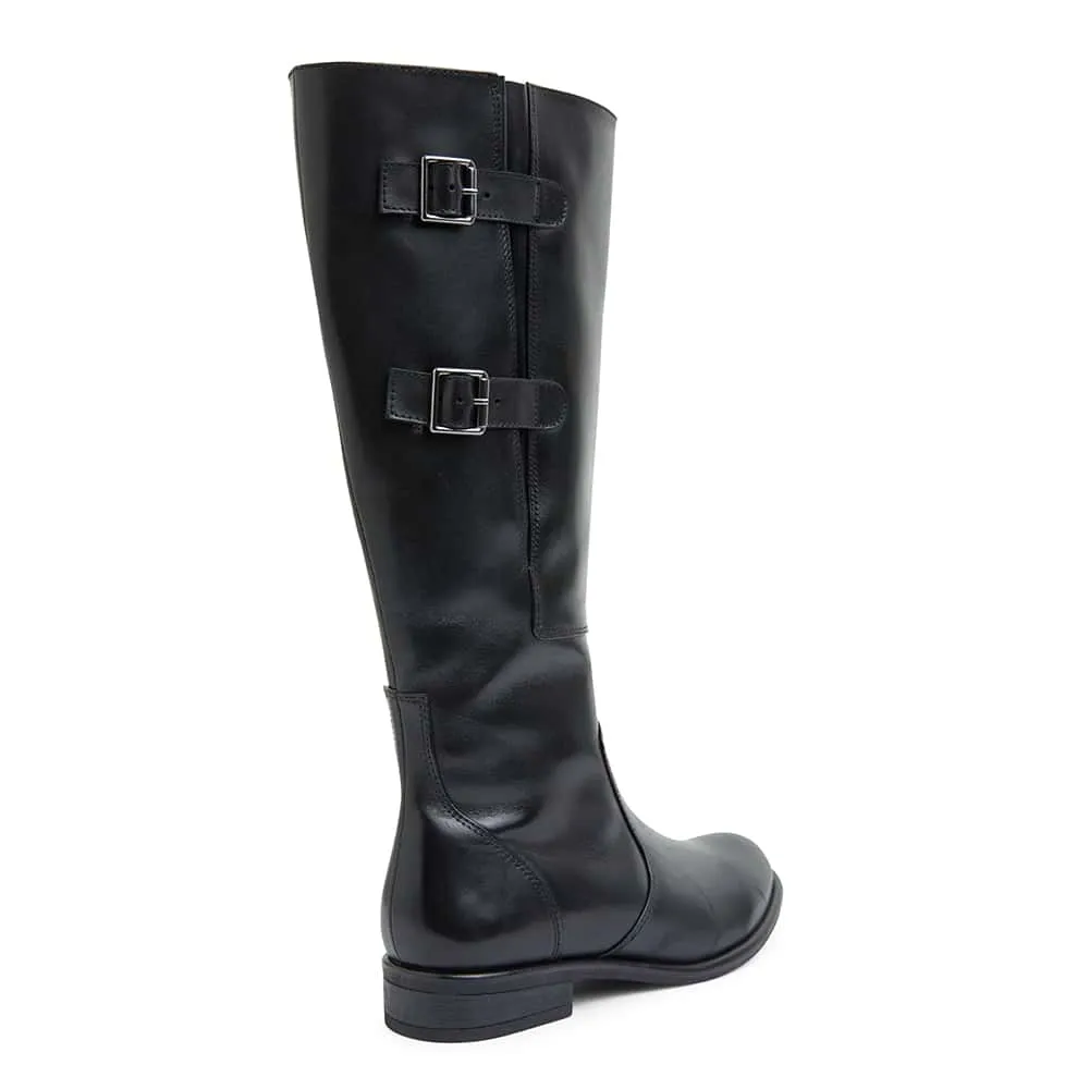 Bachelor Boot in Black Leather