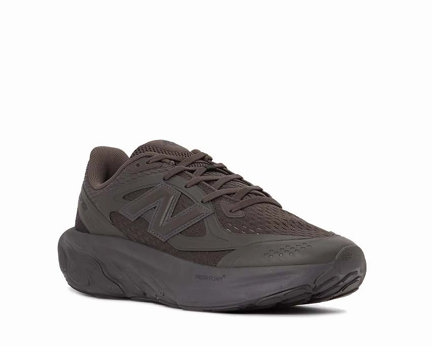 Canvas New Balance Fresh Foam Trainer "Black Cement"
