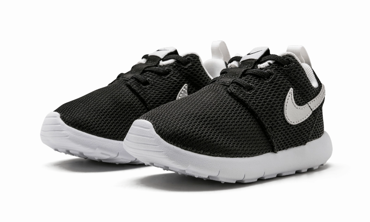 Roshe One (TDV) For City Or Trail, Top Zipper, Durable
