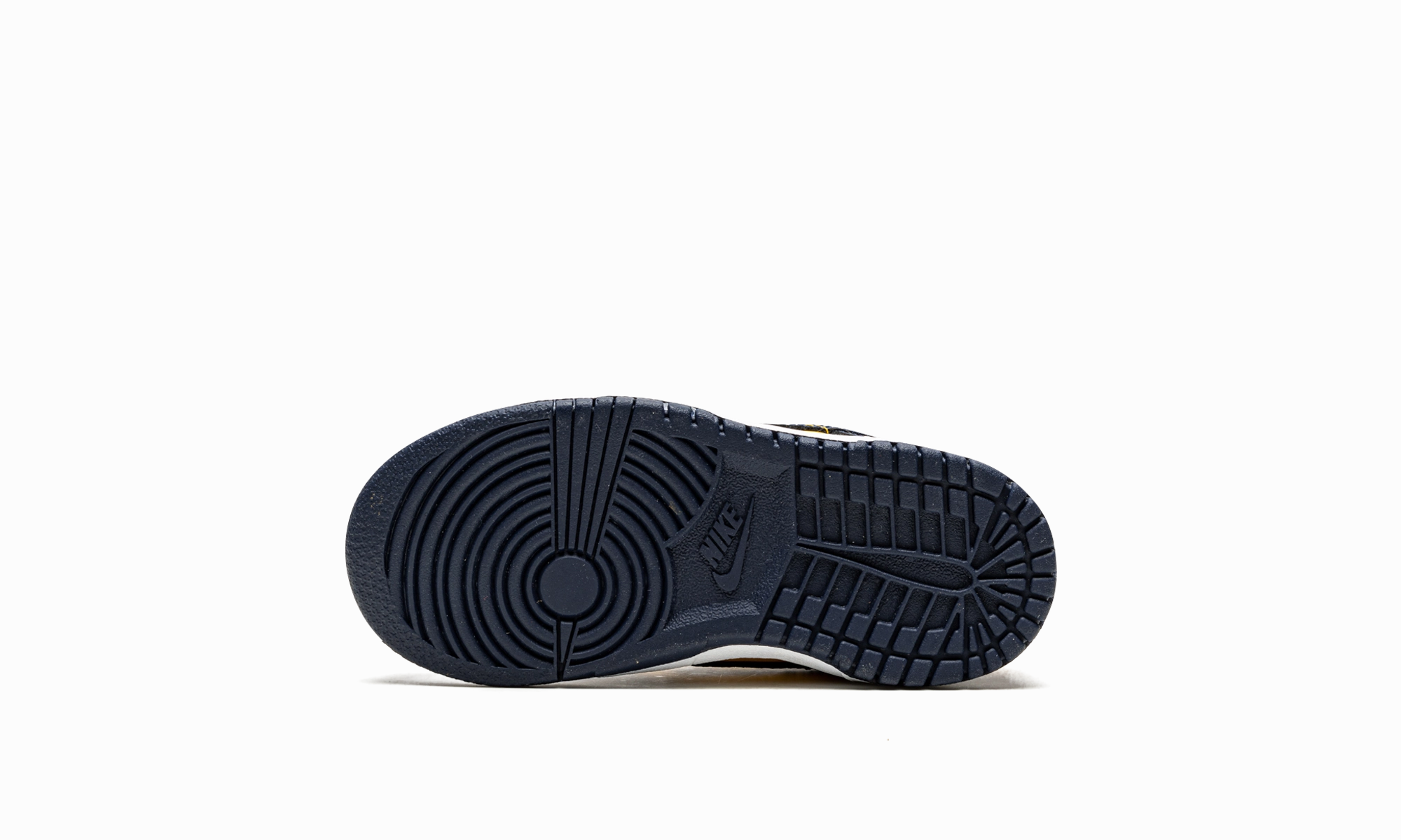 Dunk Low TD "Michigan" Jute, No-Fuss Design