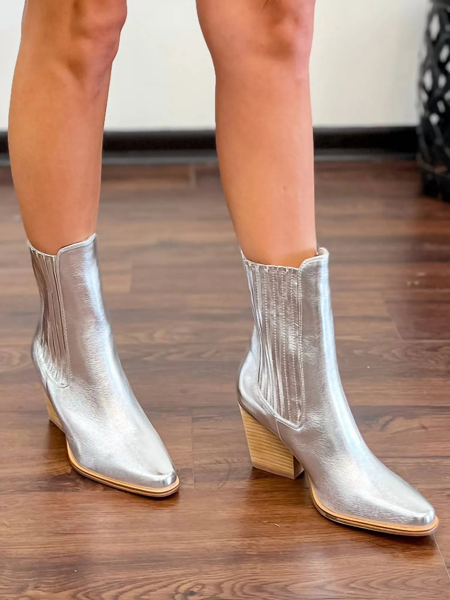 Cali Metallic Block Heel Boots In Silver