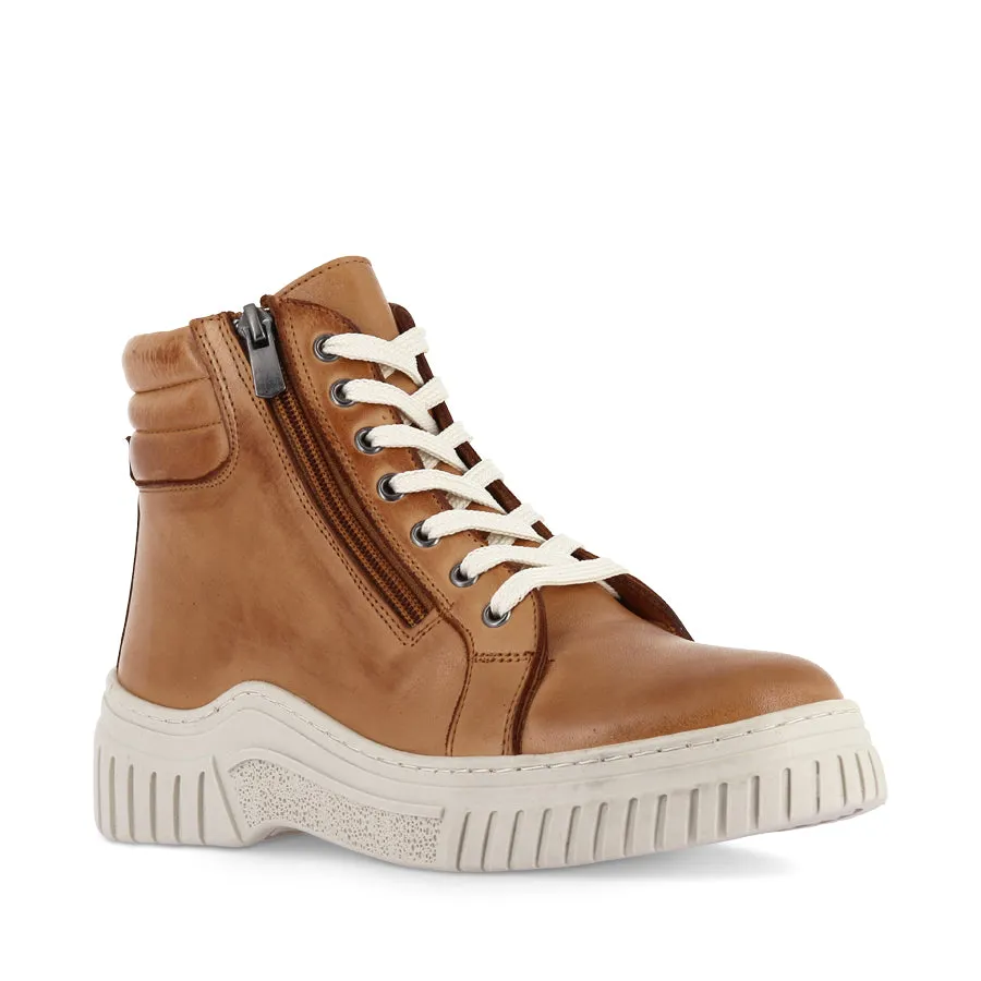 CHARLIE - TAN LEATHER