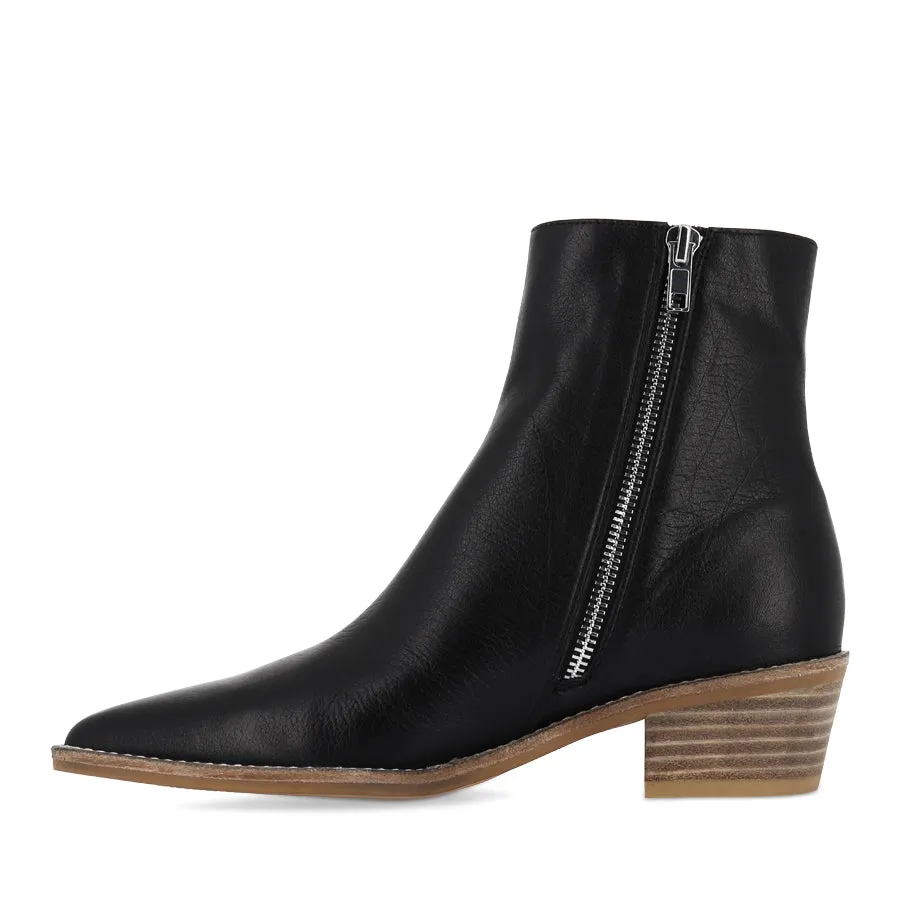DEMPS - BLACK LEATHER NATURAL HEEL