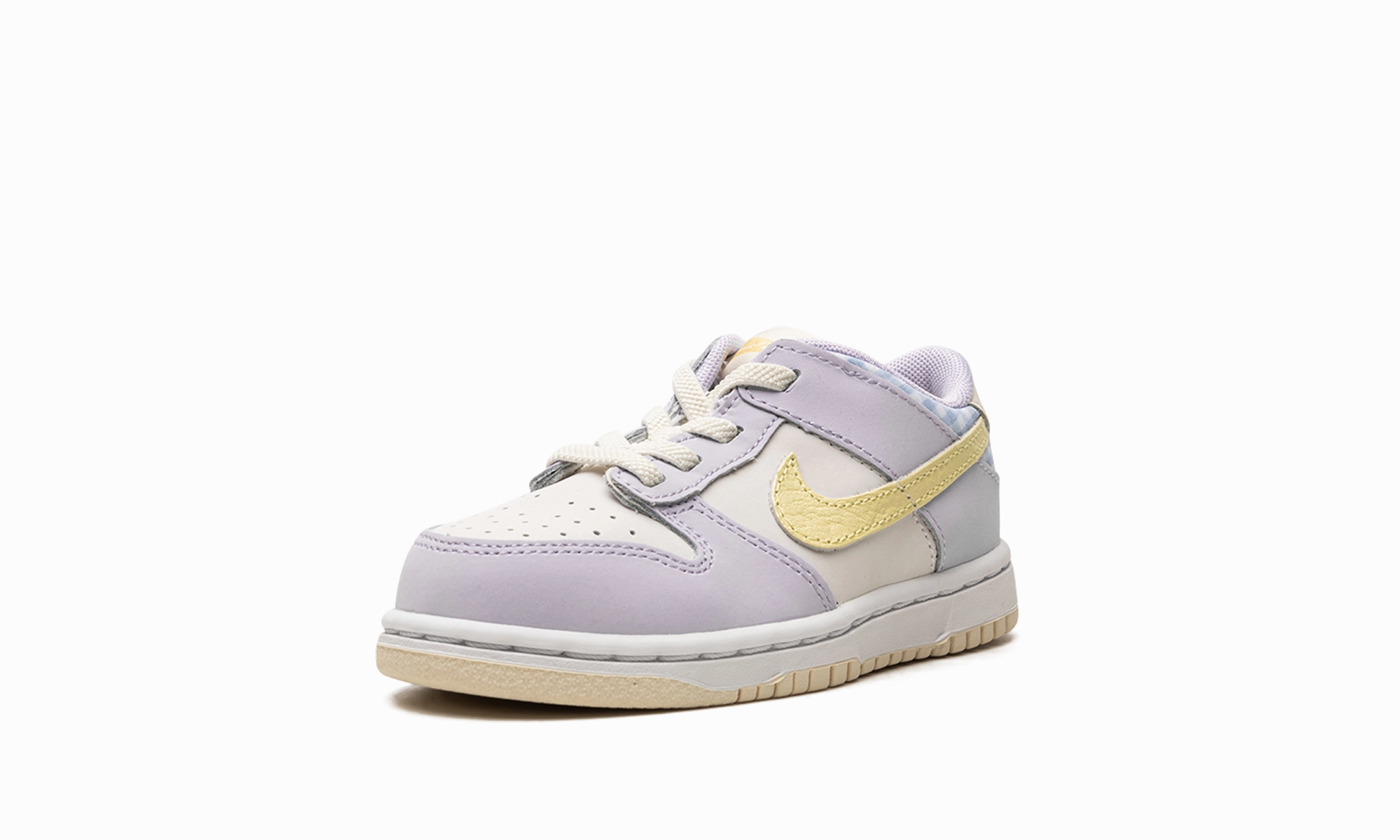 Dunk Low TD "Easter" Adaptable For Any Setting, Expandable Weekend Duffel Bag, Stylishly Engineered