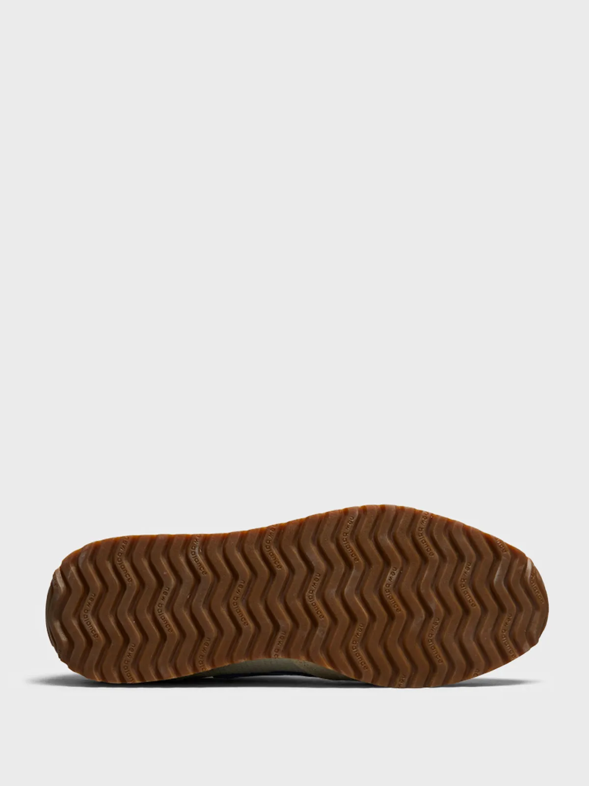 Eco-Packaged 471 Sneakers in Timberwolf, Angora and Dusk Shower Interior Pocket