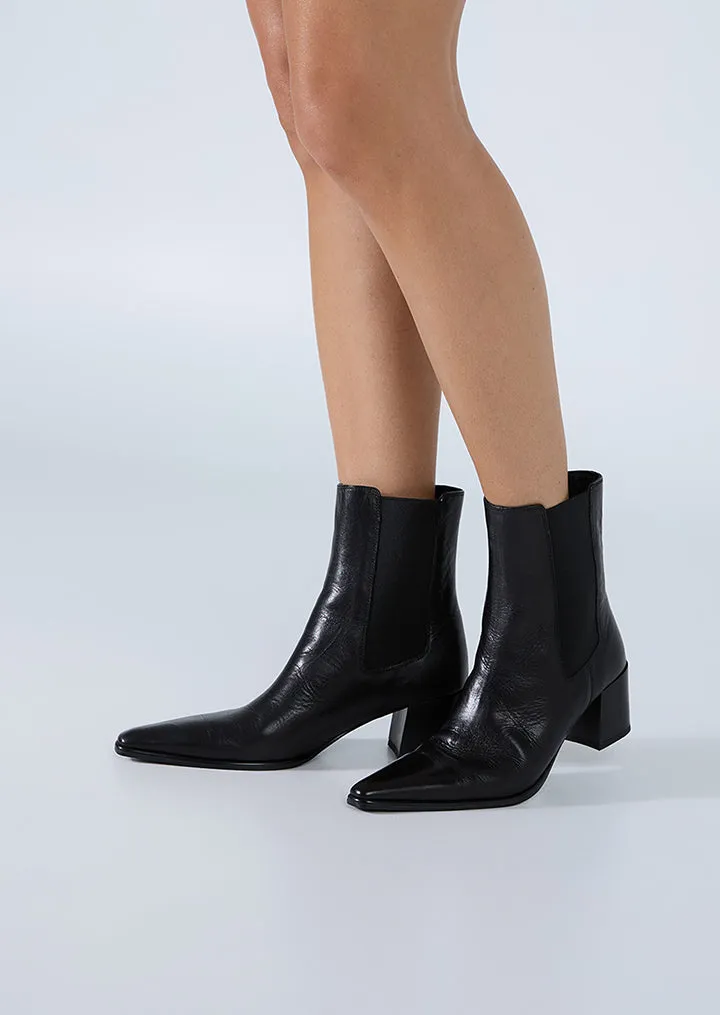 Eryn Black Vintage