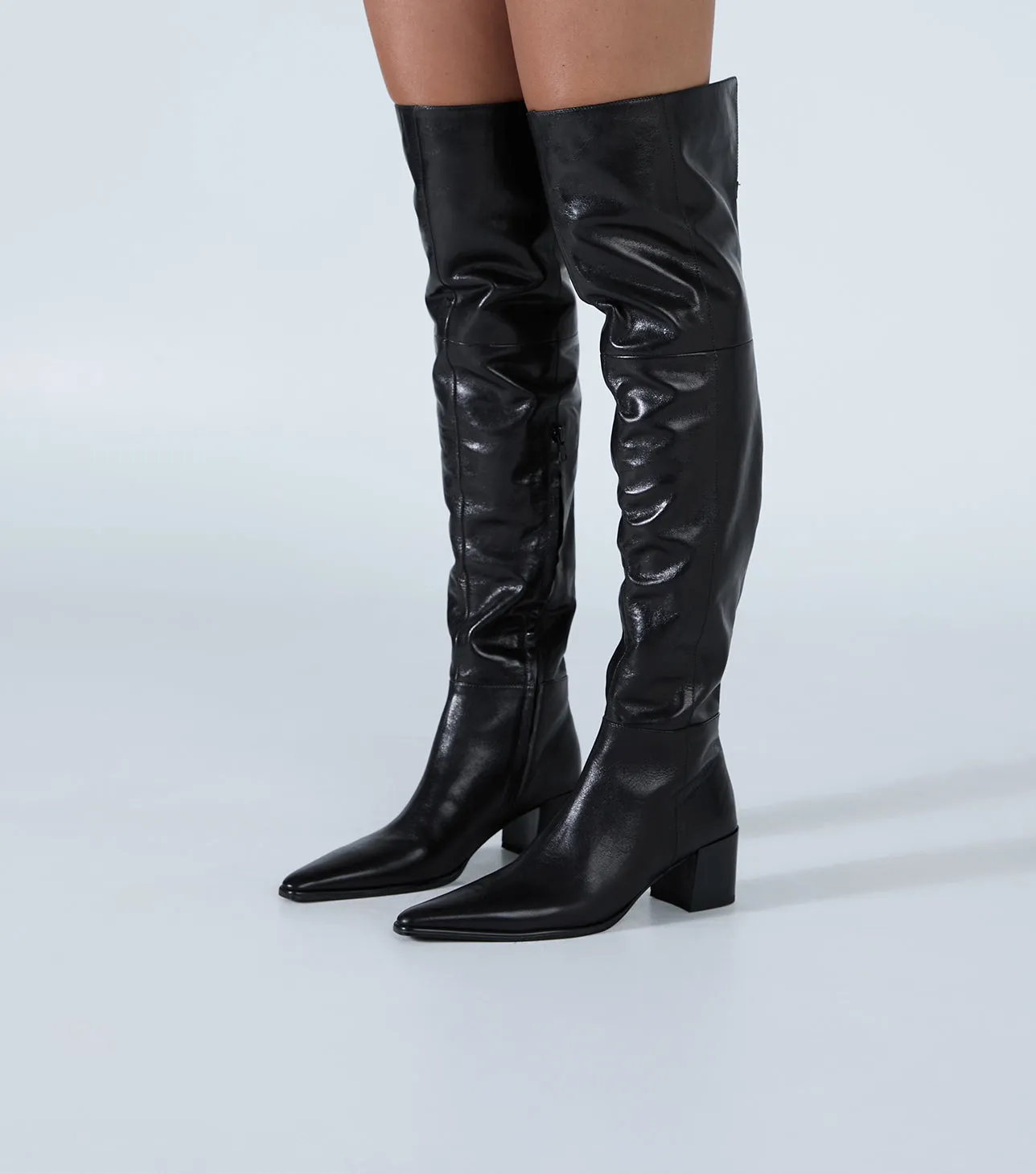 Evelyn Black Vintage