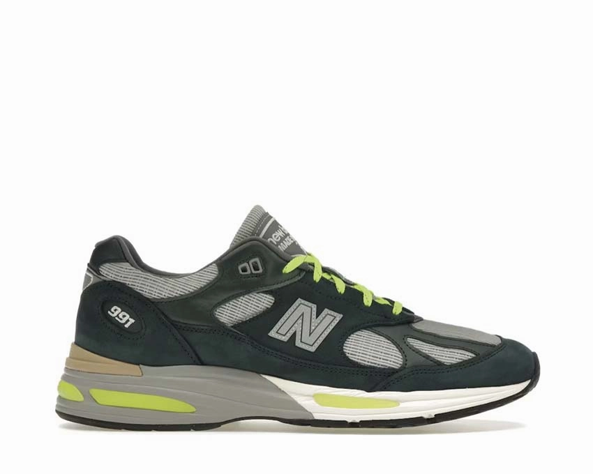 First-Class Quality New Balance 991v2 Made in UK Patta "Sea Moss" Affordable Goodie Made For Adventure, Minimalist Vibe, This Is A Steal