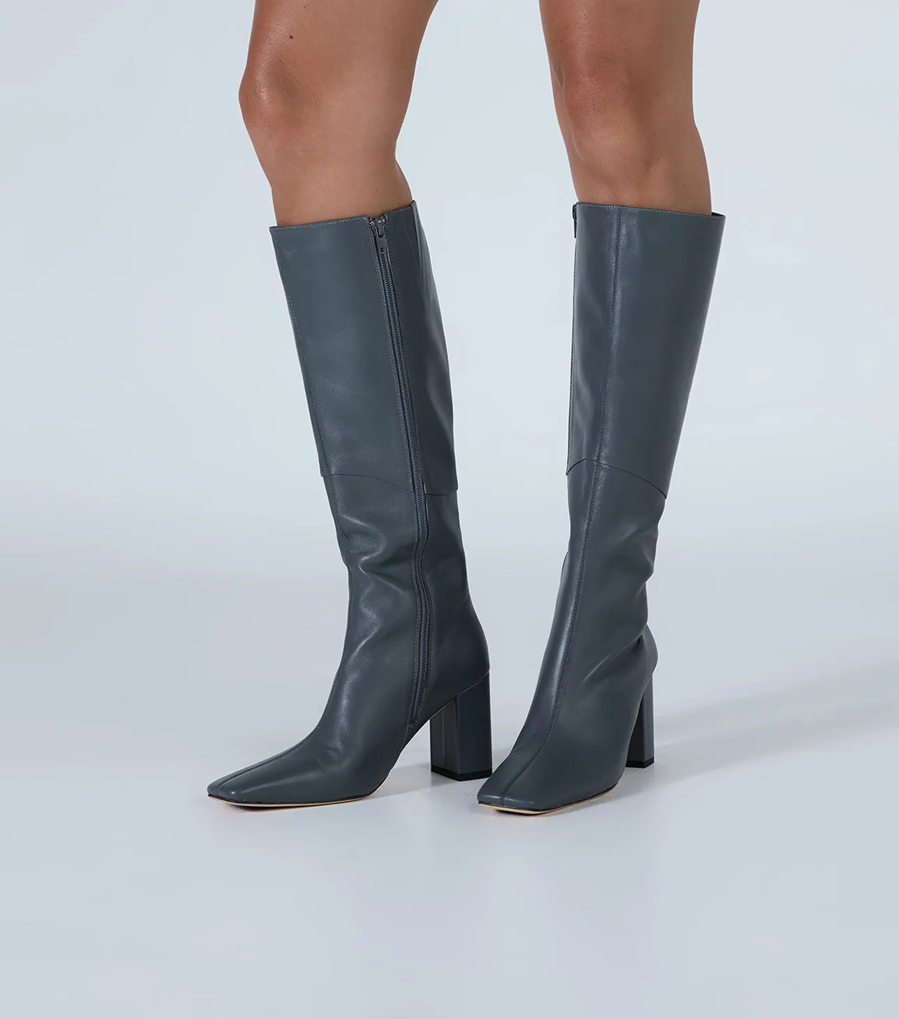 Foxy Grey Nappa