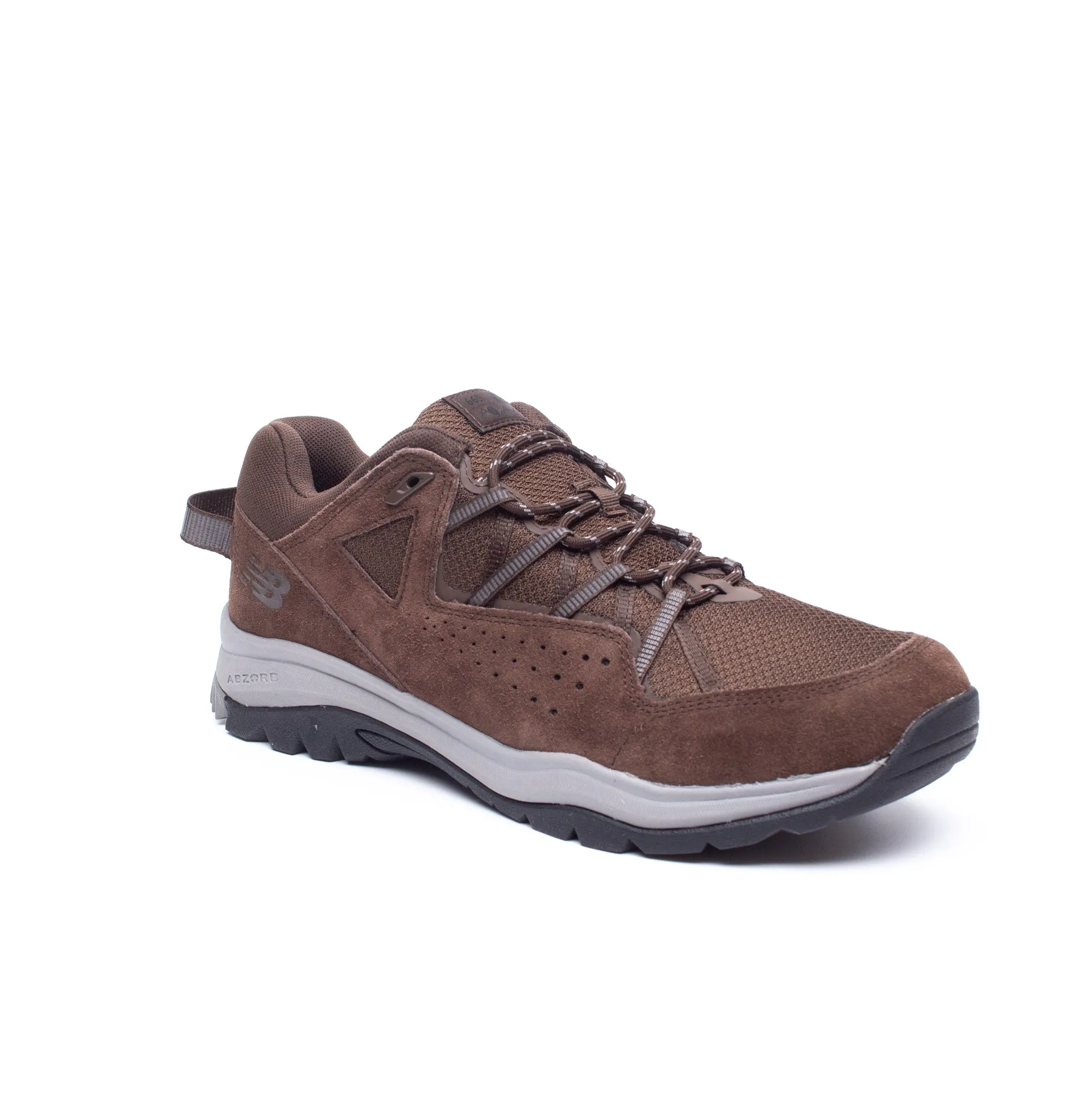 Outfit For The Weekend Mens Wide Fit New Balance MW669LC2 Brown Hiking Sneakers