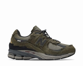 Ultra-Soft Texture Heavy-duty use discount New Balance 2002R Protection Pack Comprehensive Needs Met From Desk To Dinner
