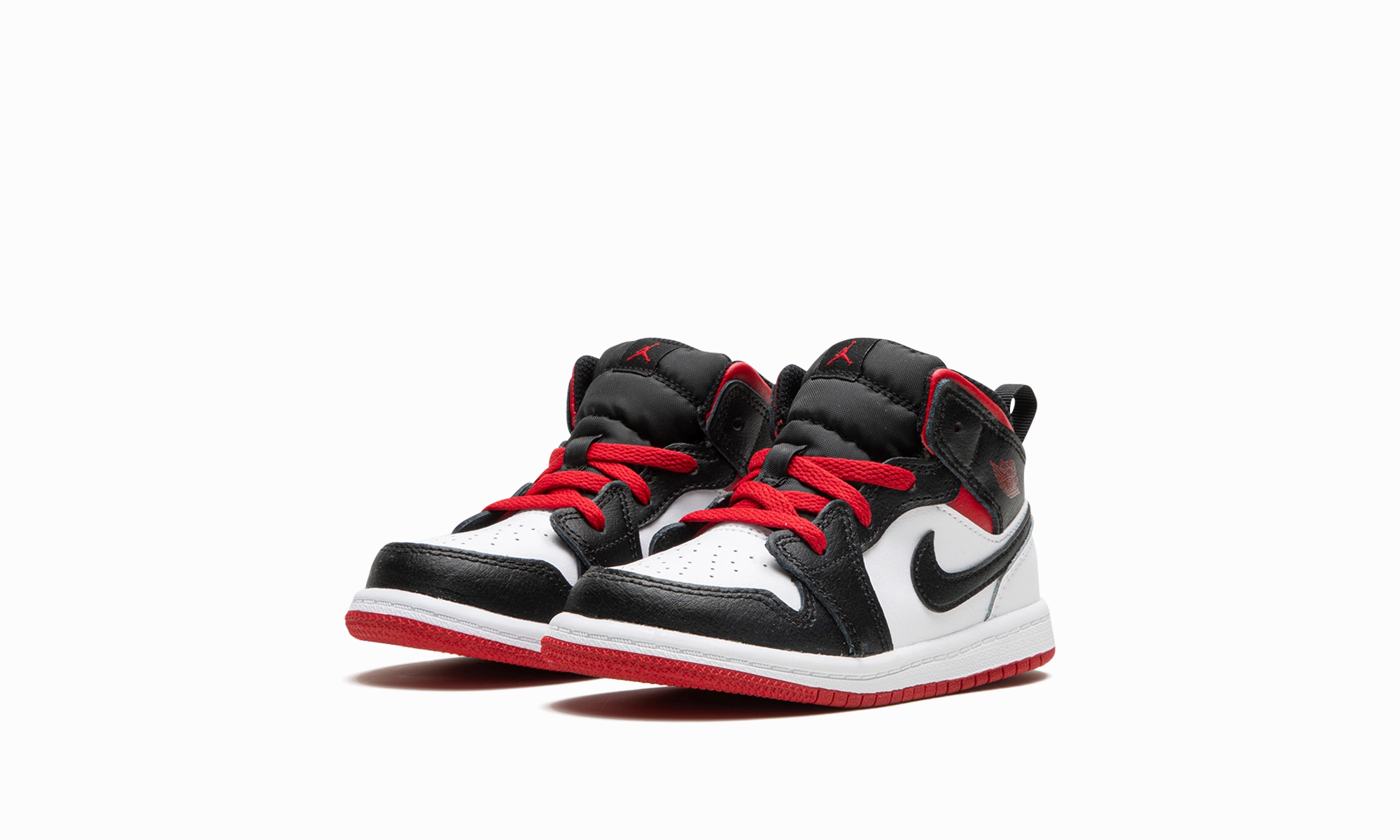 Shop The Look Jordan 1 Mid TD "White / Black / Gym Red" Beige Shoulder Bag With Buckle