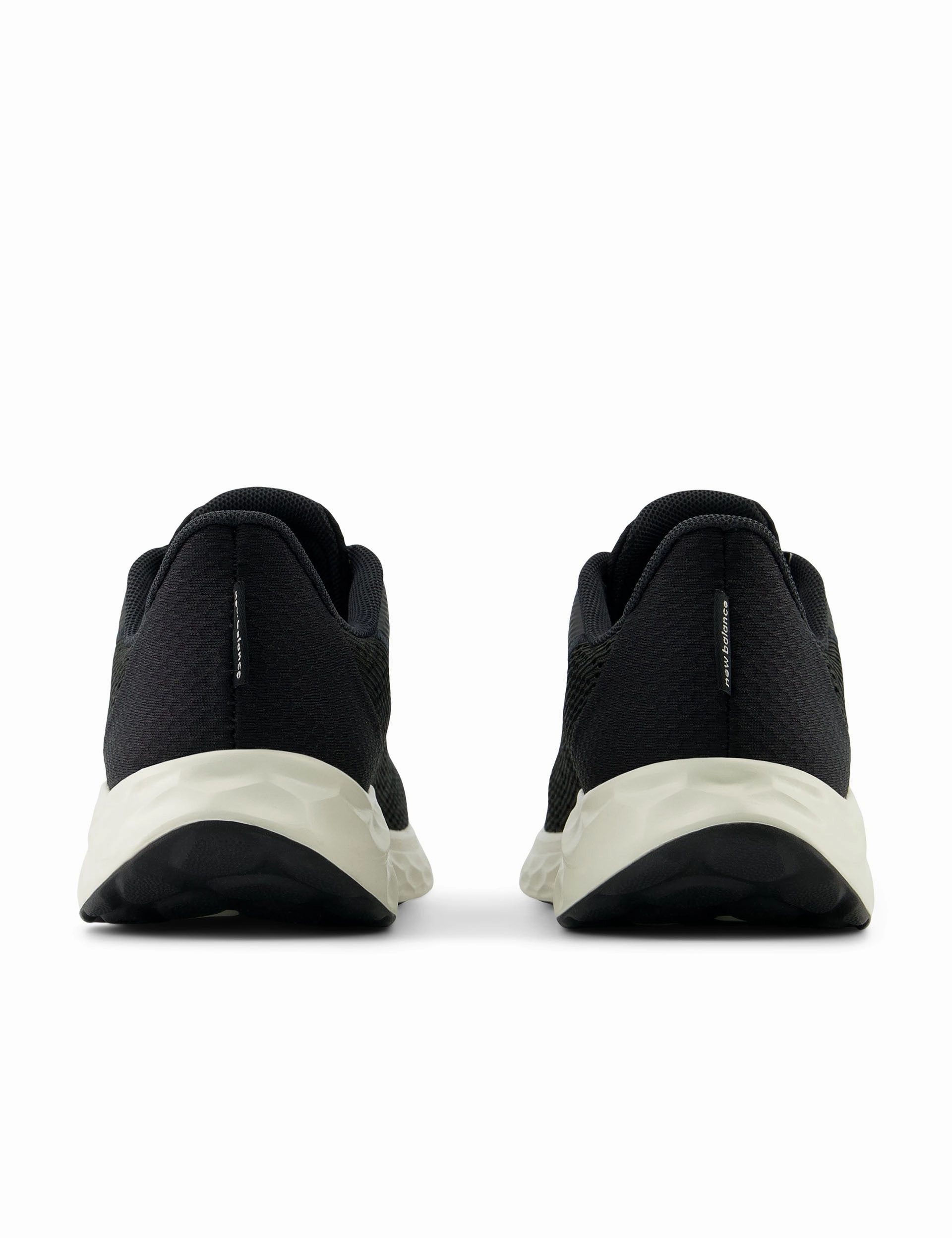 Adventure Awaits Fresh Foam Arishi v4 - Black/Black Ultra-Soft Texture