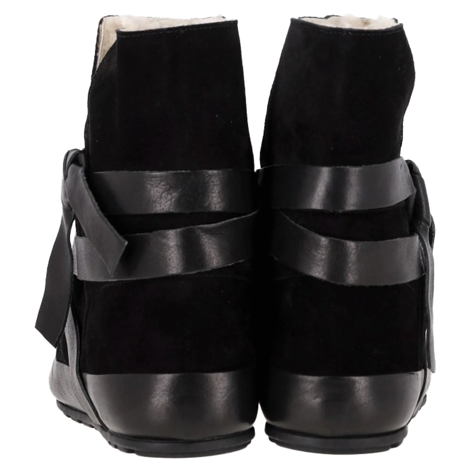 Isabel Marant Etoile Sheared Snow Boots in Black Suede