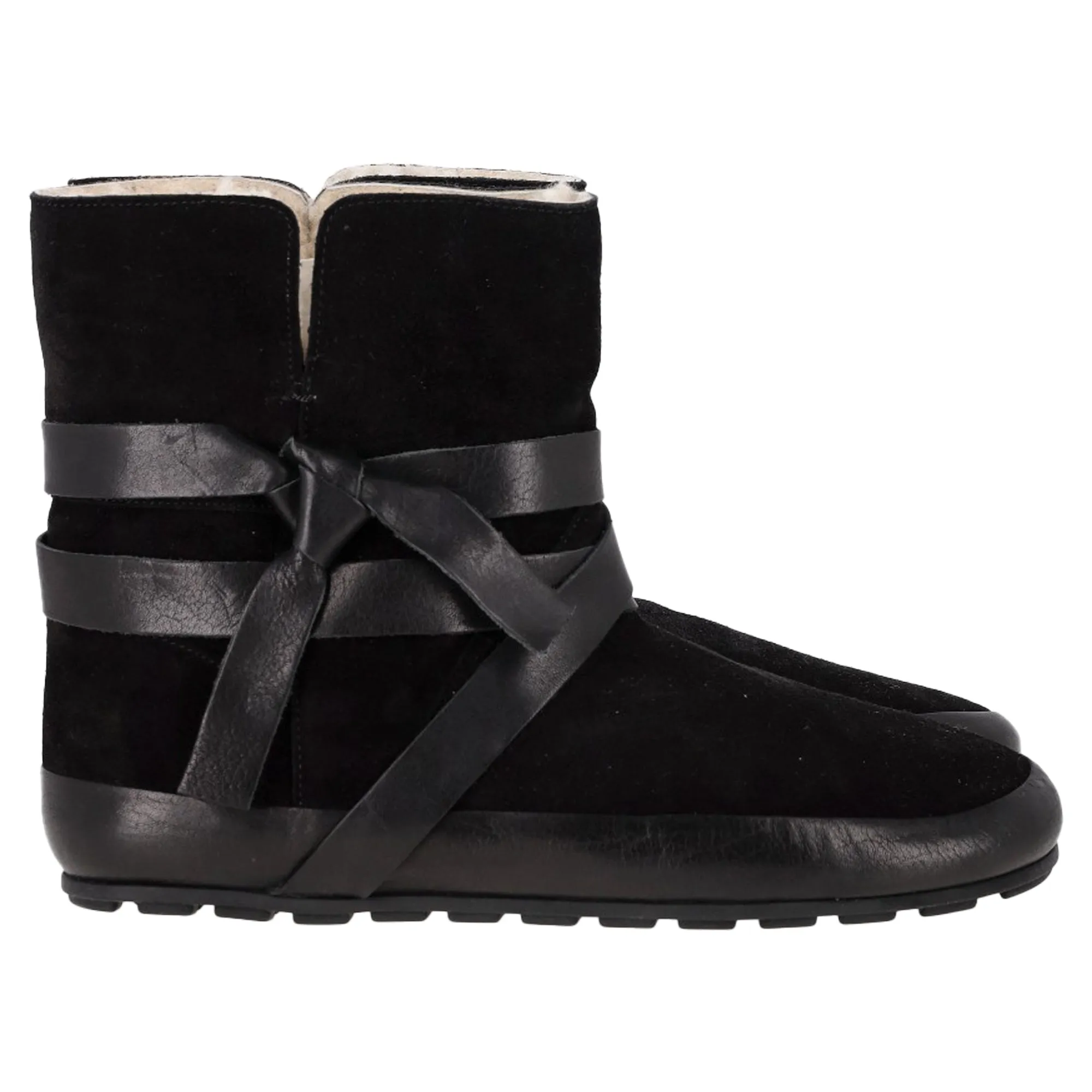 Isabel Marant Etoile Sheared Snow Boots in Black Suede