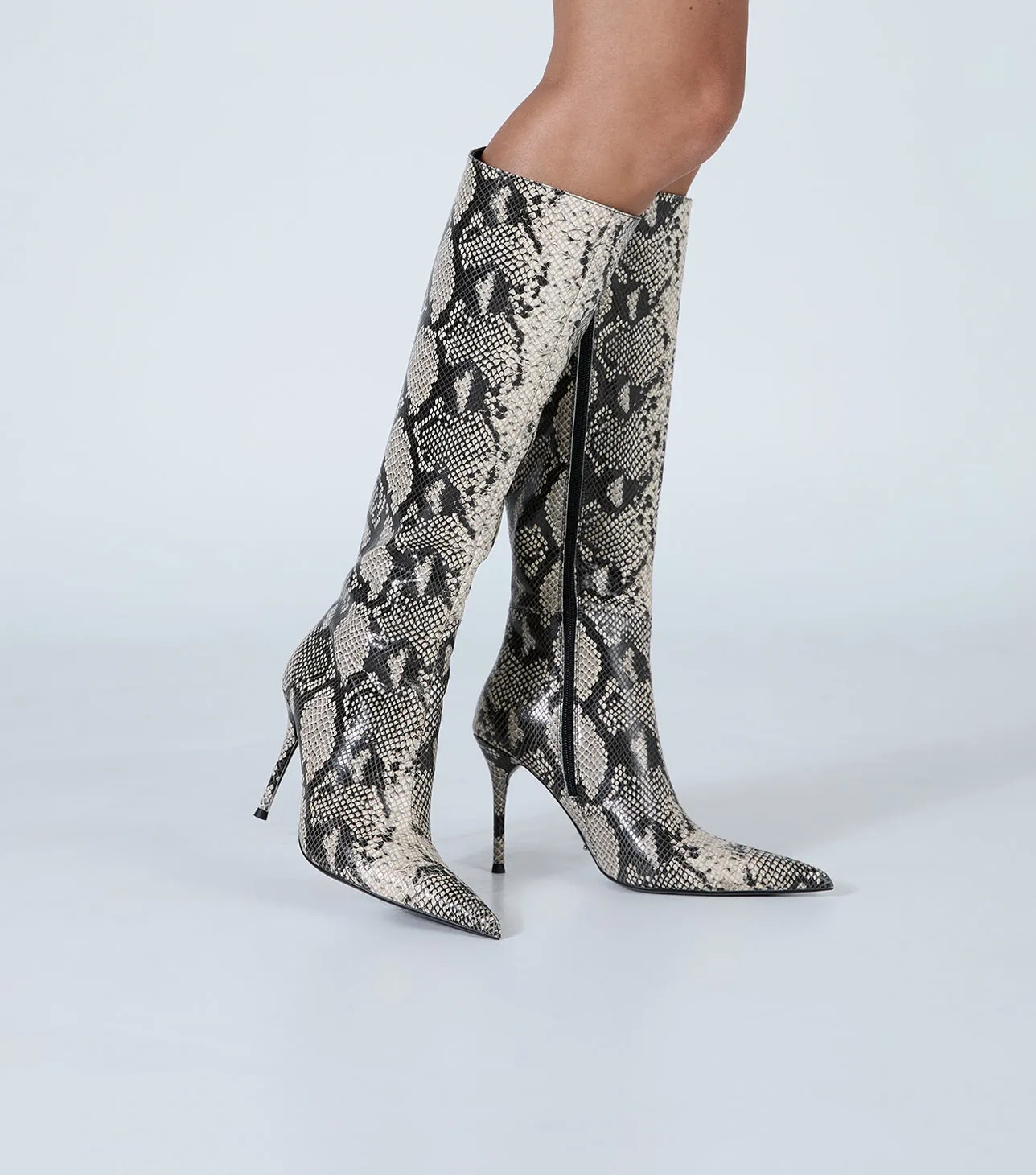Izia Ecru Snake