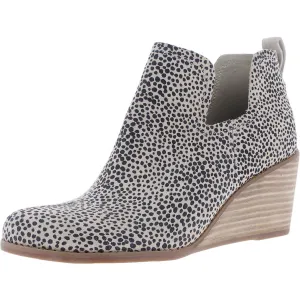 Kallie Womens Animal Print Suede Ankle Boots