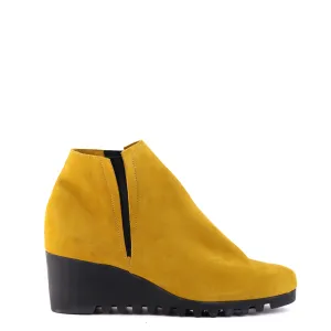 LARKYA Cumin Nubuck