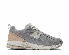 Member benefit New Balance 1906 Metallic Your Go-To Gear