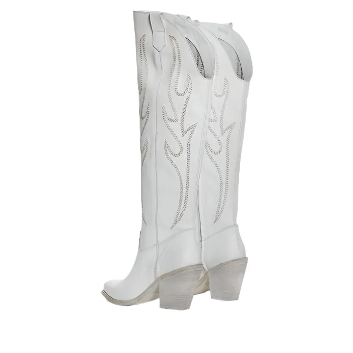 METISSE XD758 WHITE BOOTS