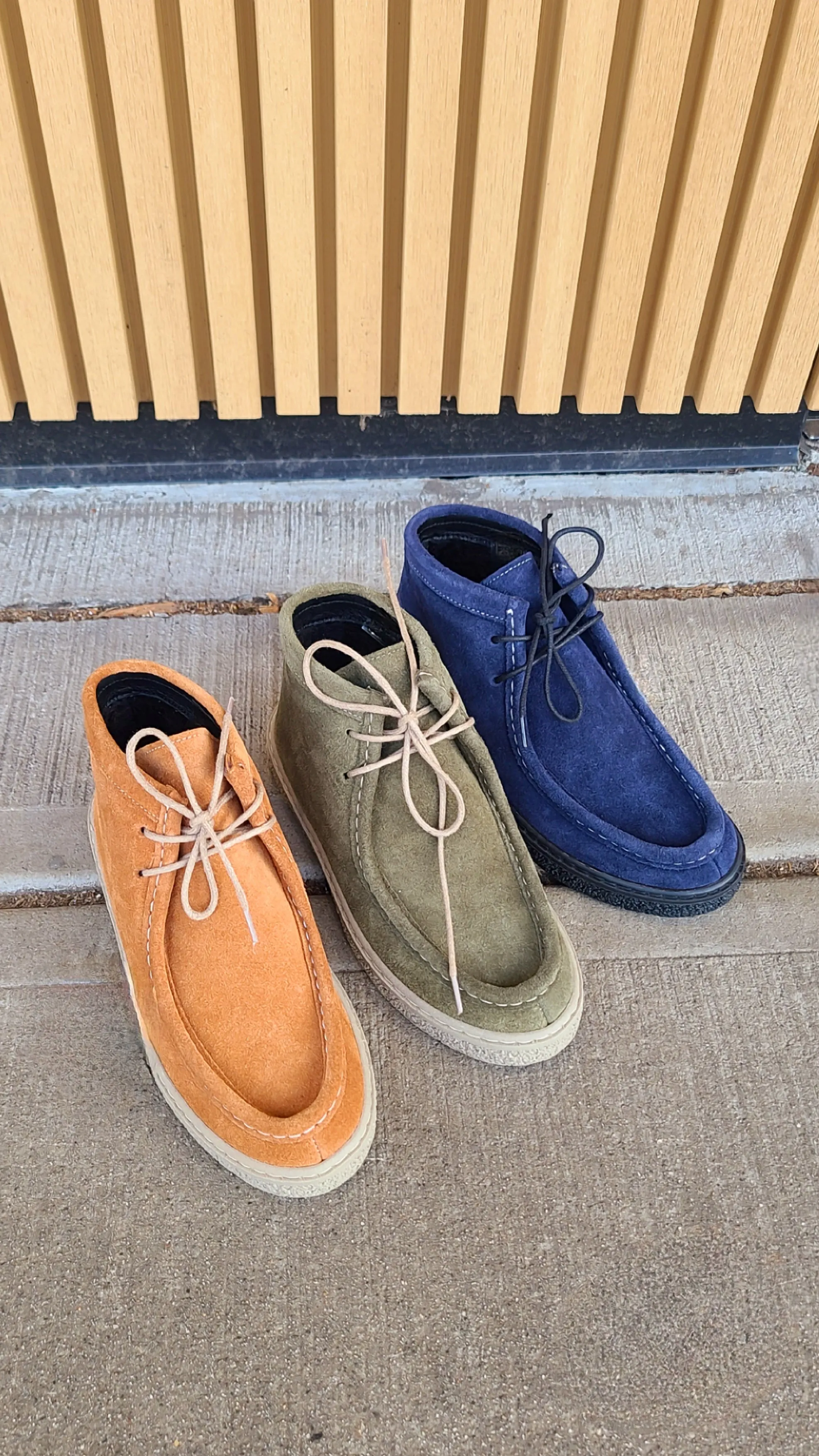 Moody Tobacco Suede Boot