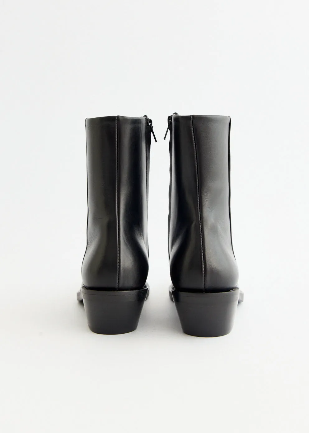 Portable & Rechargeable Hudson Boots