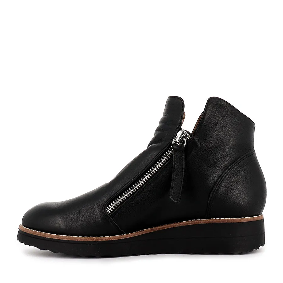 OHMY - BLACK BLACK LEATHER