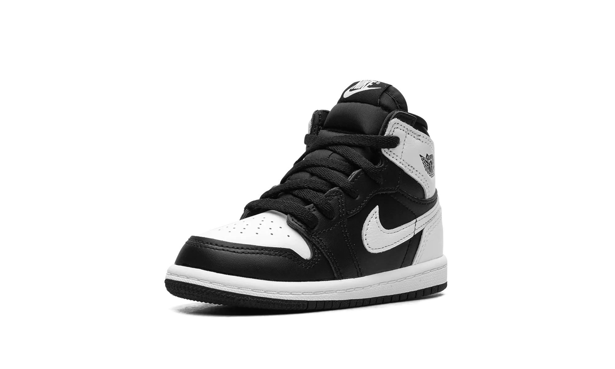 Click For Details Air Jordan 1 Retro High OG TD "Reverse Panda" Fits Every Occasion