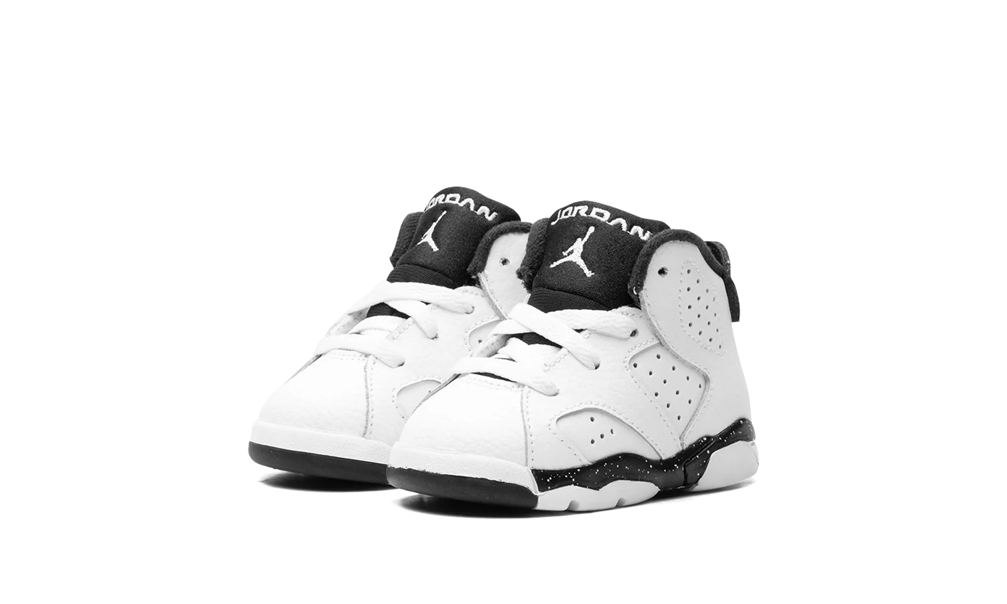 Unlock The Offer Air Jordan 6 TD "Reverse Oreo"