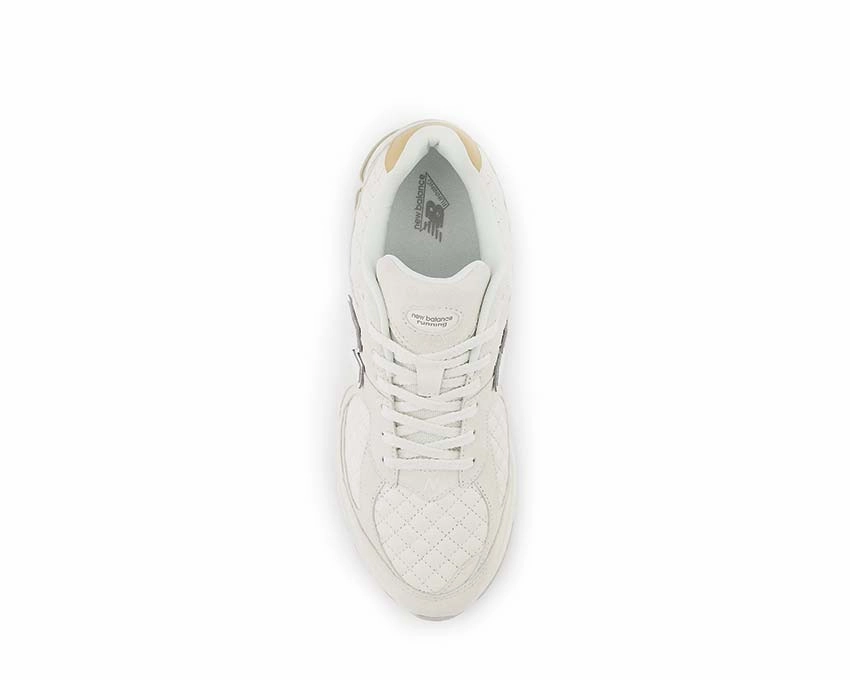 Perfect Fit, EditorS Pick, Chic New Balance 2002R