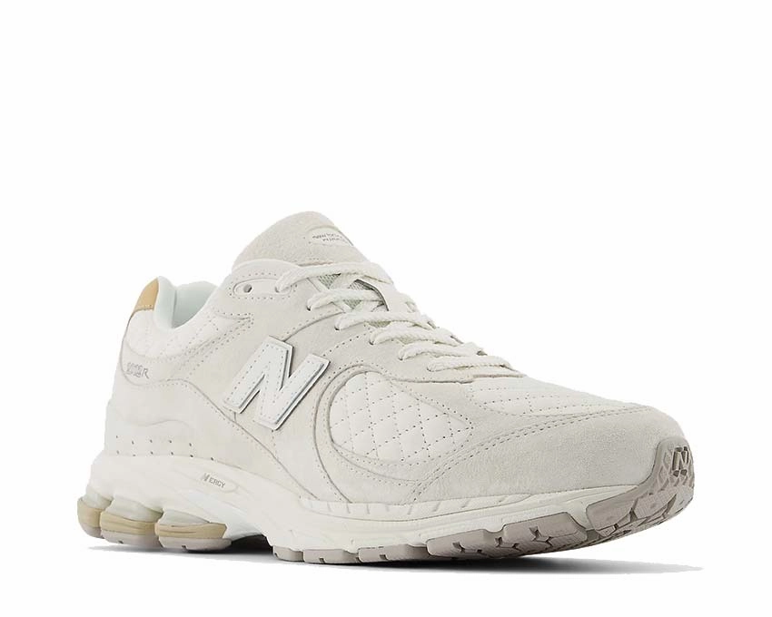 New Balance 2002R Outfit For The Weekend