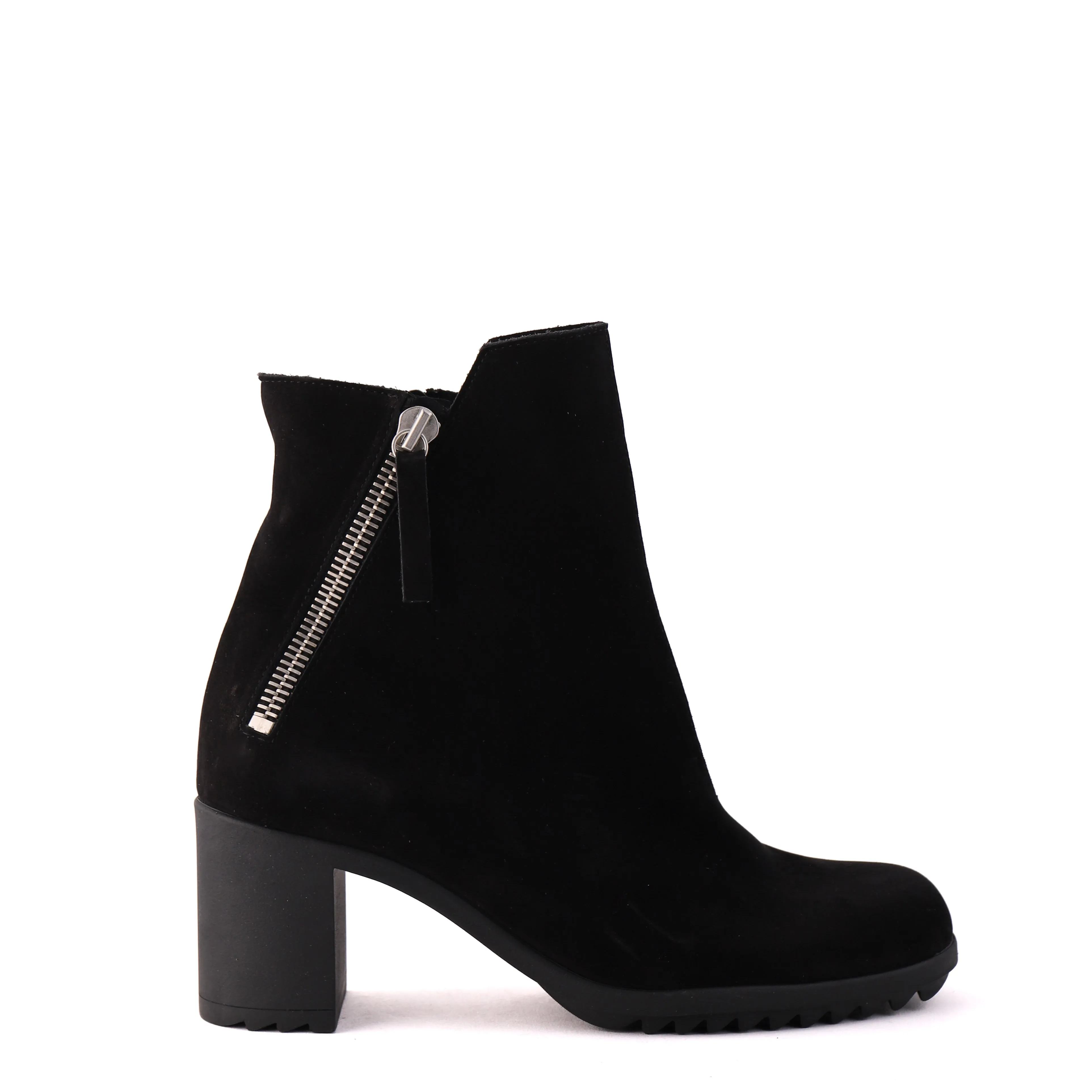 SHELBA Black Nubuck