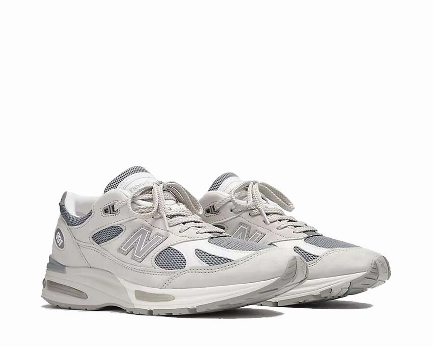 Worry-Free Wear, Reinforced Base, Drawstring Gym Bag With Shoe Pocket New Balance 991v2 Made in UK "Cool Grey"