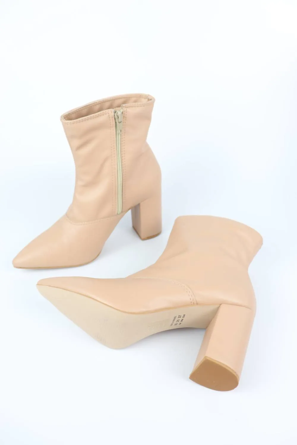 Sophia Boots In Nude
