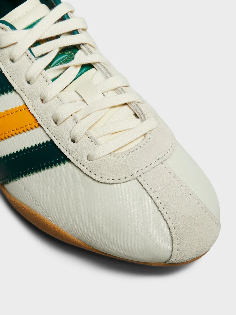 W' Tokyo Sneakers in Cream White, Collegiate Green and Gum Flexible Design