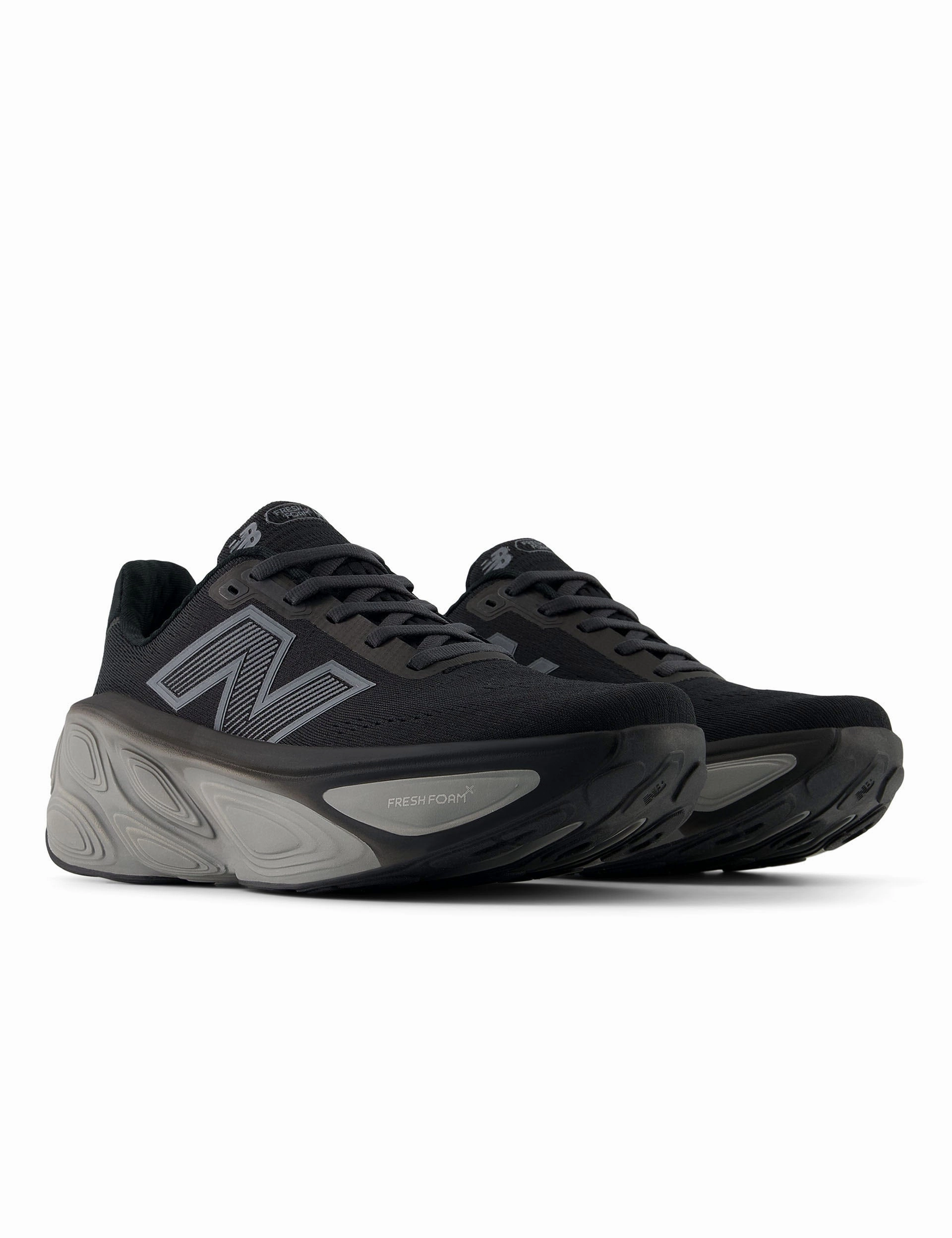 New Season Drop, High Performance Fresh Foam X More v5 Shoes - Phantom