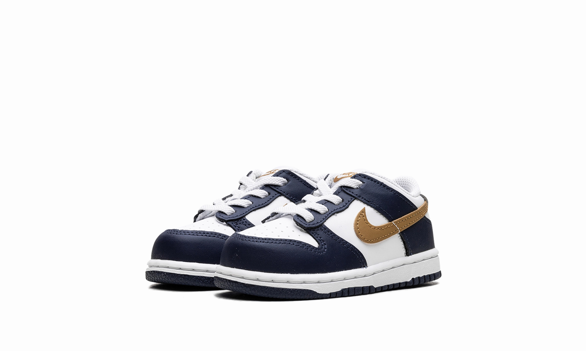 Effortless Elegance Nike Dunk Low TD "Midnight Navy Wheat" Versatile Functionality
