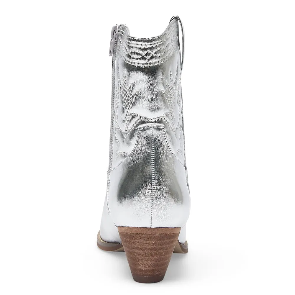 Texas Boot in Silver Metallic