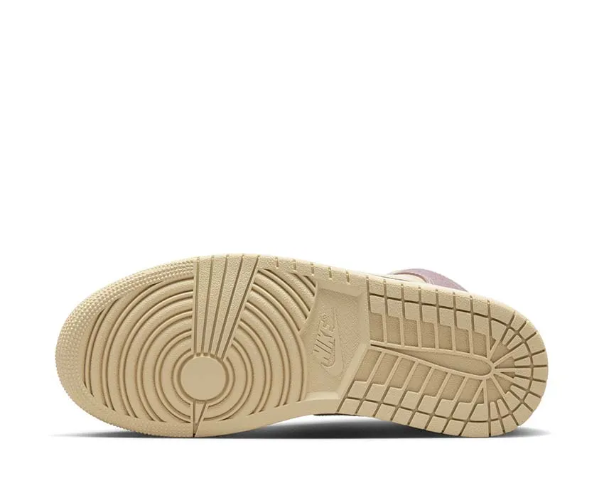 Air Jordan 1 Mid W Compact, Trolley Sleeve, Where Comfort Meets Performance