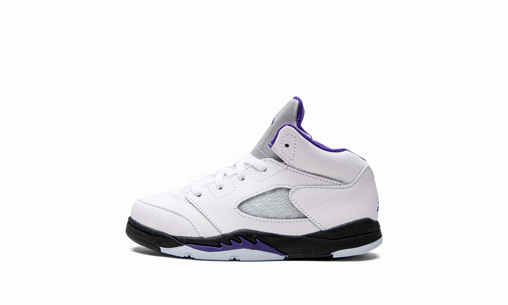 Travel Must-Pack Air Jordan 5 Retro TD "Concord" Own It Now Water Bottle Pocket