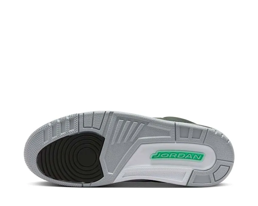 Air Jordan 3 Retro "Green Glow" Style Meets Function, Your Daily Essential