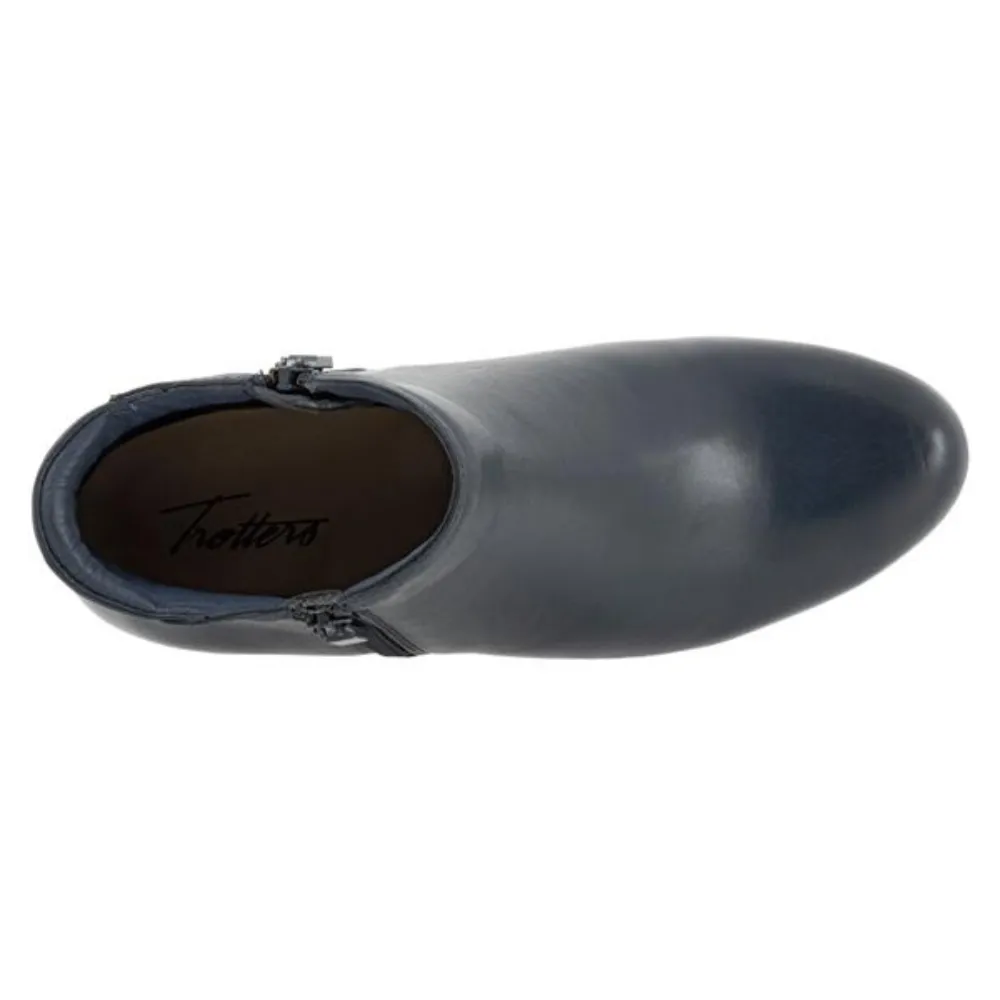 Trotters Major Navy Leather Bootie (Women's)