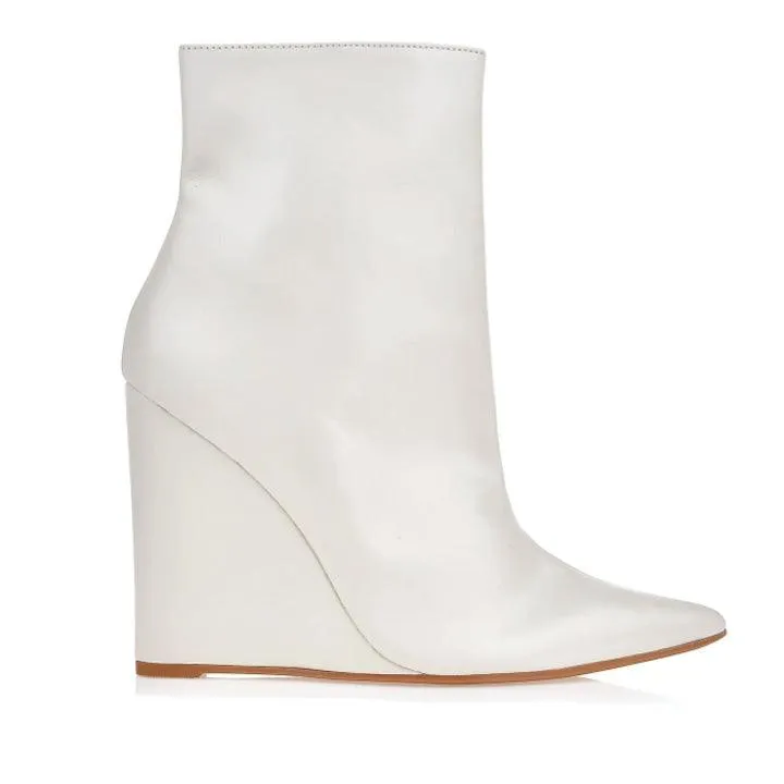 UZA NEW LEATHER ICE BOOTS