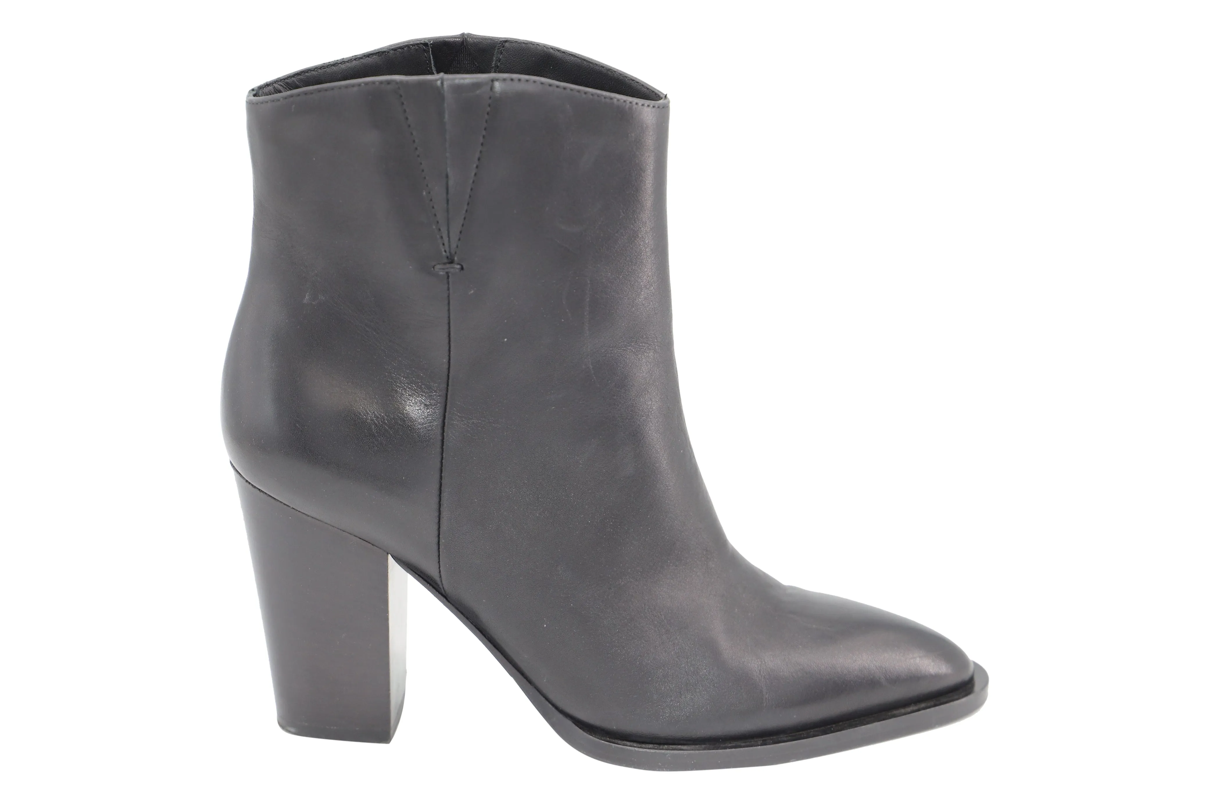 Vince Erving Ankle Boots in Black Leather