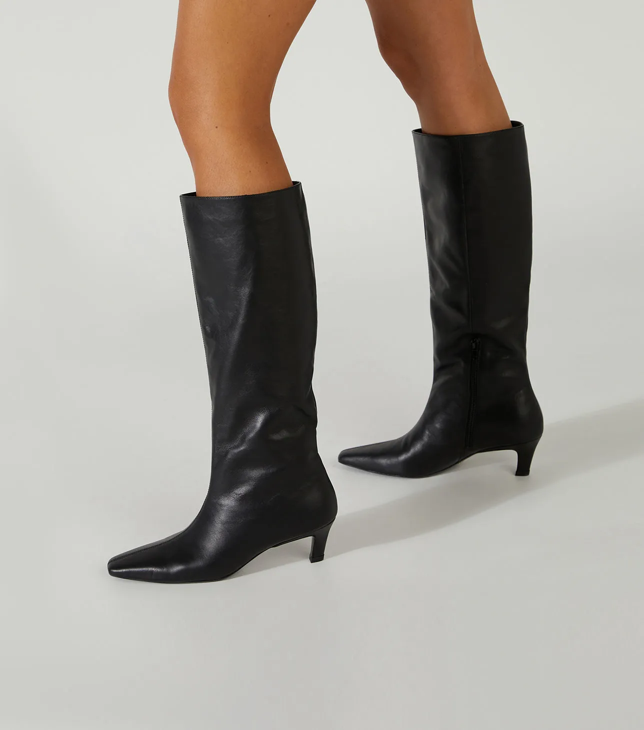 Vixon Black Venice