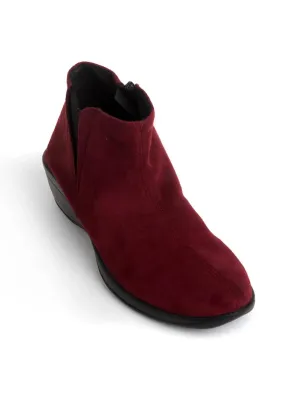 Womens Arcopedico Luana  Flexible, Supportive & Stylish for All Seasons